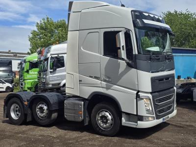VOLVO FH460
